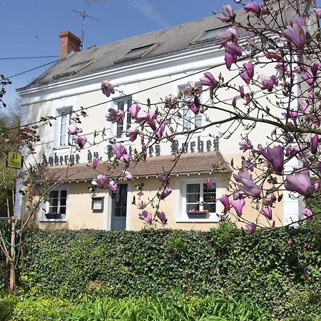 L'Auberge Du Port Des Roches Luche-Pringe Εξωτερικό φωτογραφία