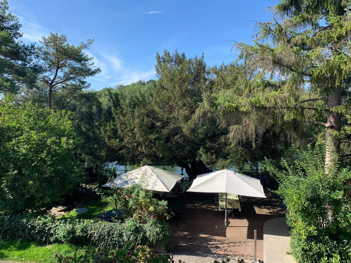 L'Auberge Du Port Des Roches Luche-Pringe Εξωτερικό φωτογραφία
