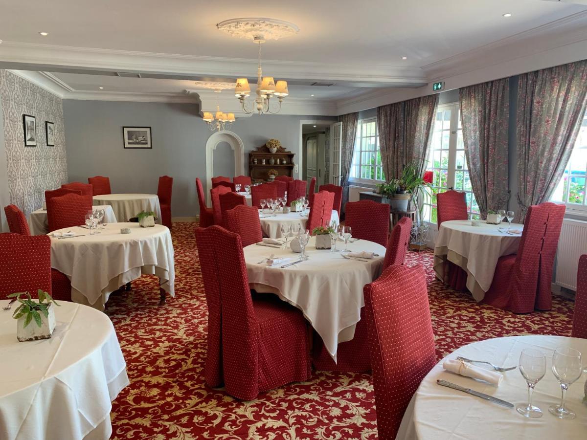L'Auberge Du Port Des Roches Luche-Pringe Εξωτερικό φωτογραφία